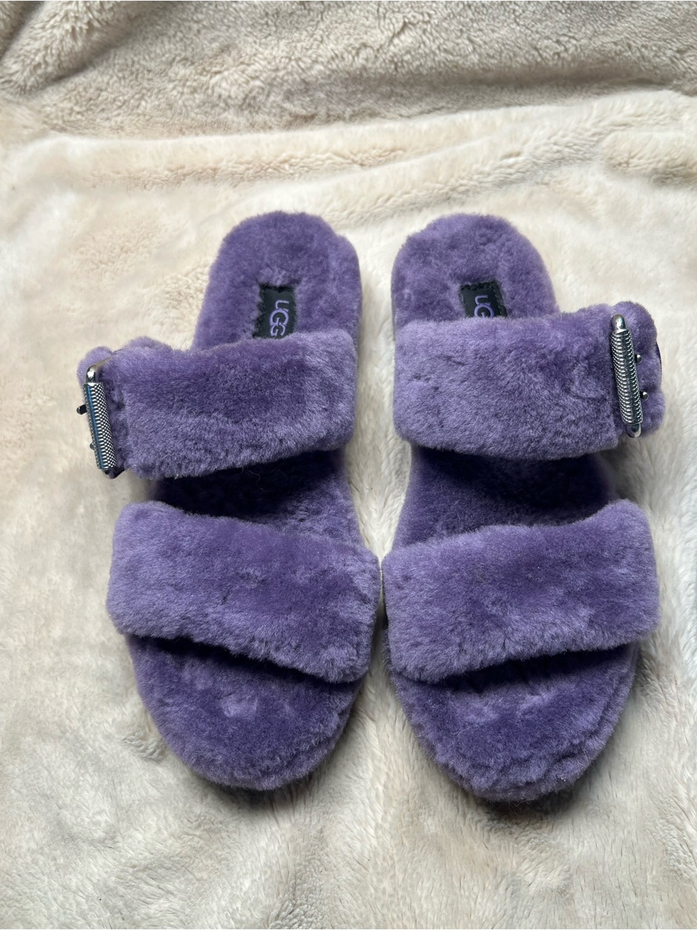 Ugg Fuzz YEAH Shoes 7 Purple Sheepskin Sandals Buckle Slides Fluffy Furry